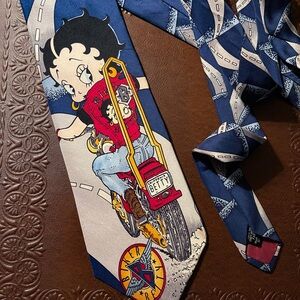 HP🌹VTG Betty Boop Biker 💯 Silk Tie Windsor